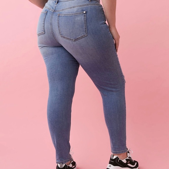 Stretchy Skinny Jeans, Medium Wash - Picture 4 of 4